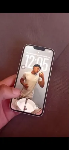 IPHONE 13 em perfeito estado