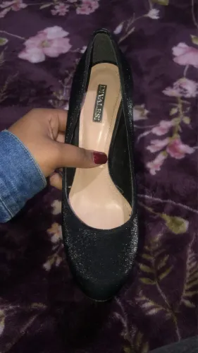 Scarpin Divalesi Preto Brilho Salto Fino Festa Meia Pata