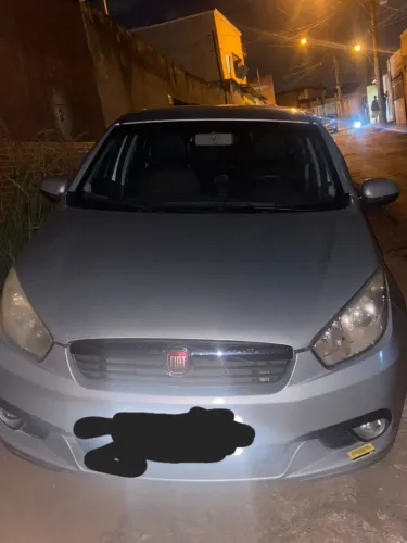 Fiat Grand Siena Essence Dual. 1.6 Flex 16V 2014