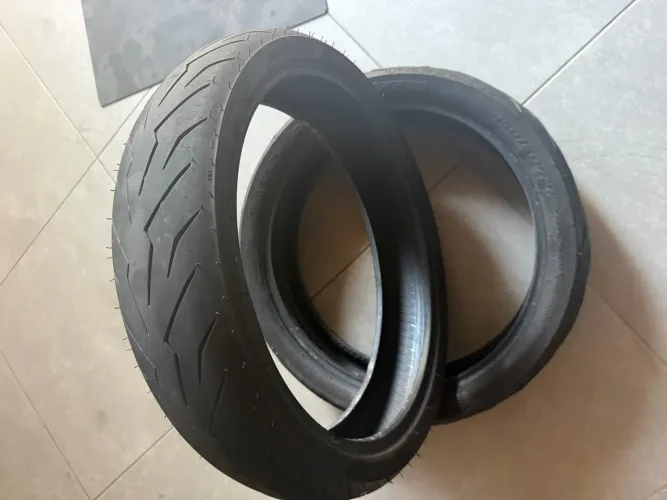 Pneus Cb twister300 2025