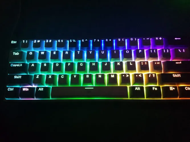Teclado Mecânico Redragon - Acompanha caixa e acessórios