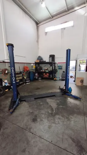 Elevador Automotivo 2.500kg