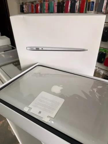 MacBook Air 13