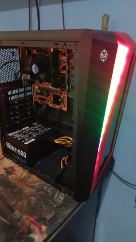 CPU core i3 7100 8gb ddr4 ssd 120gb fonte 500w 80 plus aceito cartão