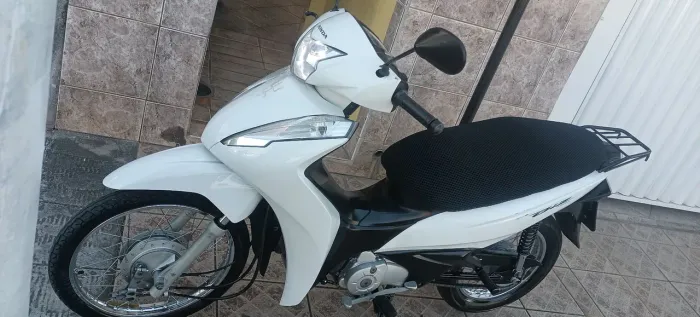 Vende se biz 19/19 segundo dono chave reserva toda revisada 98 mil km rodados