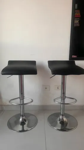 Vendo duas banquetas