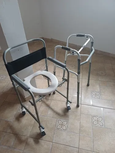 Cadeira de banho e andador