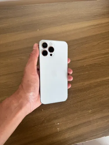 iPhone 13 Pro Max 128gb branco funcionando tudo!