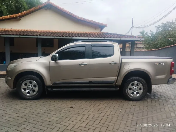 Chevrolet S10 Pick-up LTZ 2.8 TDI 4X4 CD Dies.aut 2013