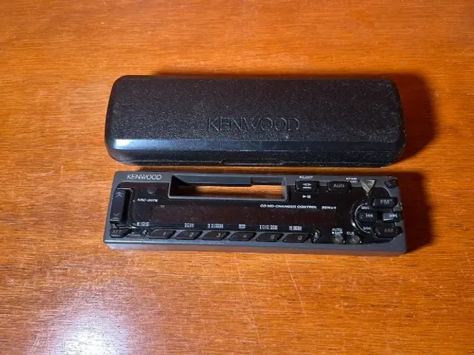 Rádio Automotivo Kenwood 35WX4 (FRENTE) - EM ÓTIMO ESTADO
