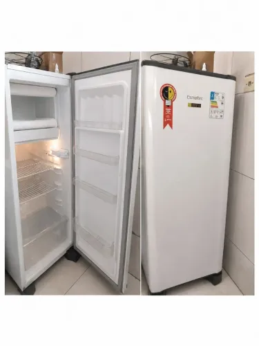Geladeira esmatec a venda