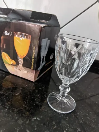 Taça de Vidro Diamond Elegance