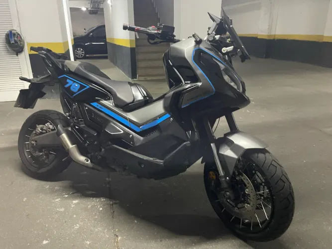 Xadv 750 2019 Super Scooter - baixa km nova demais