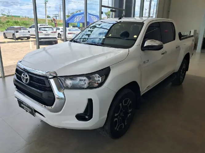 Toyota Hilux CD SRV 4X4 2.8 TDI Diesel Aut. 2024