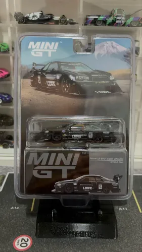 Miniatura Mini GT Nissan LB-ER34