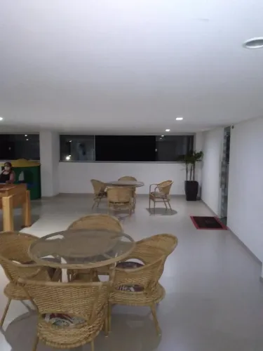Apartamento 2/4 Luís Anselmo