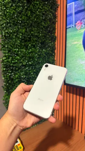 iPhone XR 128 GB Branco - Seminovo