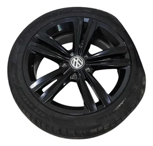 Roda Aro 17 C/pneu Vw Jetta 250 Tsi Highline 2019 A 2021 Preto