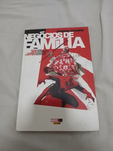HQ Homem Aranha - Negócios de Familia (Capa Dura)