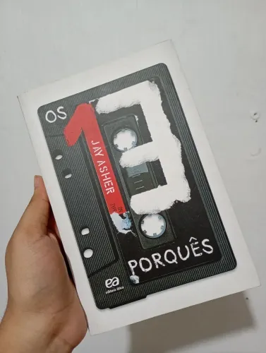 Livro Os 13 Porquês