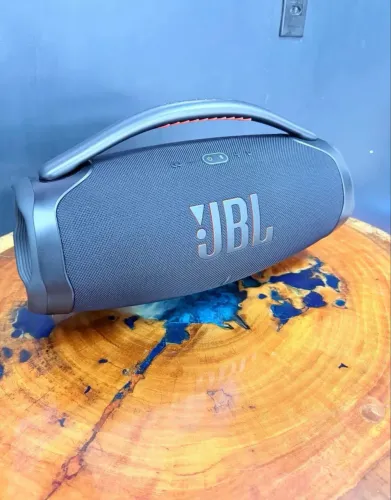 JBL Boombox 3