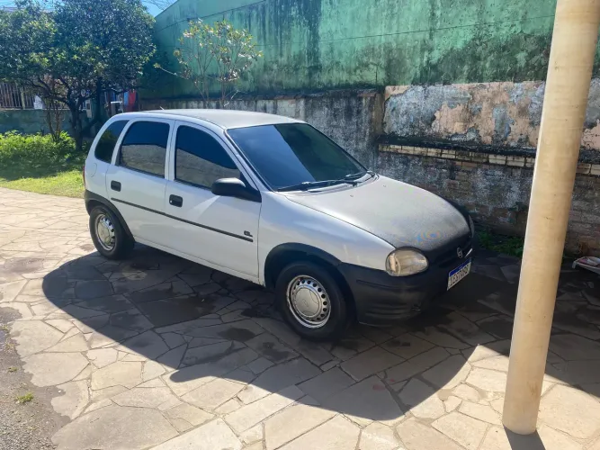 Chevrolet Corsa GL 1.6 MPFI / 1.4 EFI 2P E 4P 1996