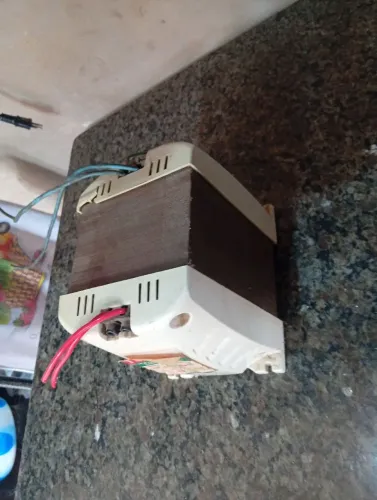 Vendo transformador 220w