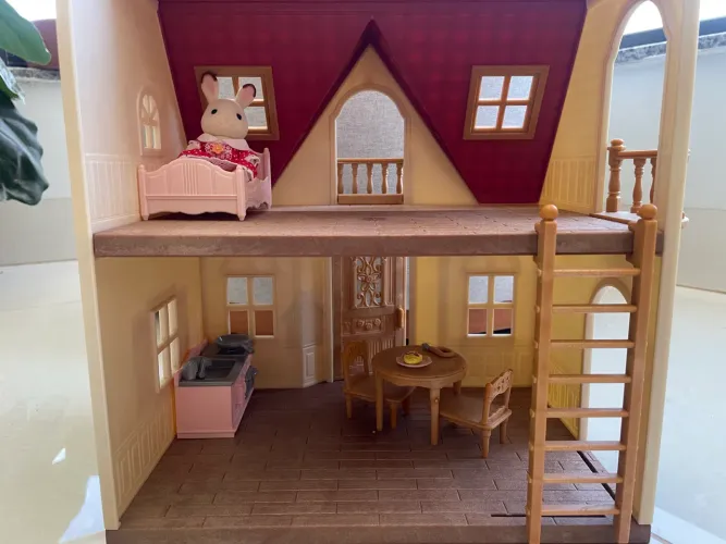 Sylvanian Families Primeira Casa