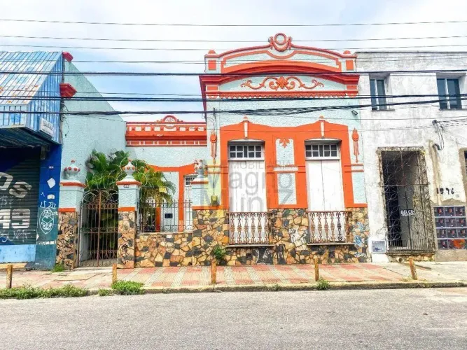 Casa com 3 quartos para alugar, 150 m² por R$ 5.000/mês - Centro - Fortaleza/CE