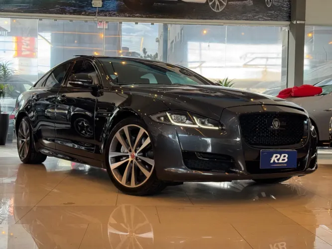 Jaguar XJ 3.0 R-sport Supercharged V6 Aut. 2016