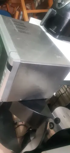 Micro-ondas funcionando perfeitamente