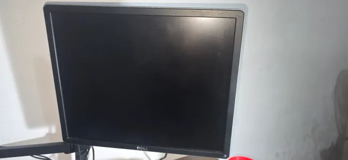 Monitor Dell e dell optiplex 3050