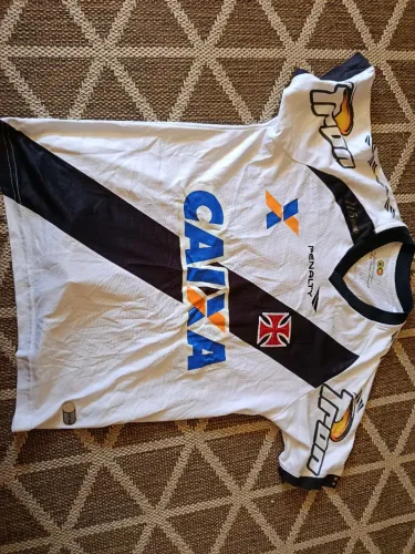 Camisas de jogos oficiais em promoção