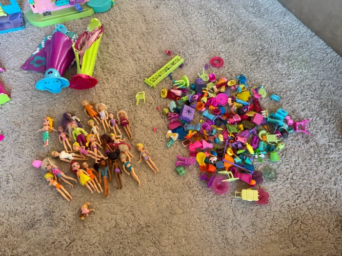 Bonecas Polly Pocket - tudo incluído