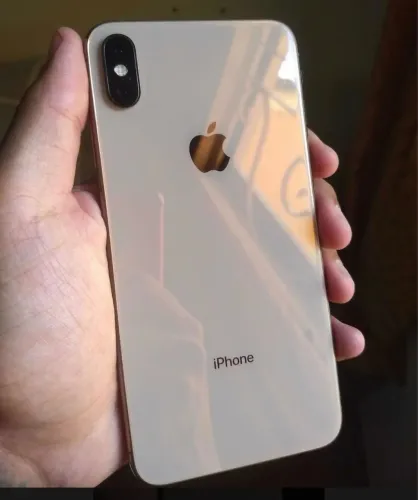 IPhone XS Max gold