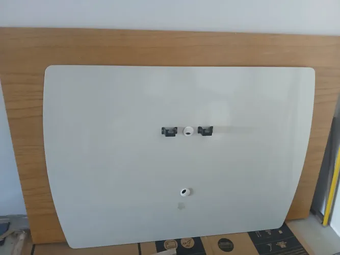 Painel de TV ate 84"
