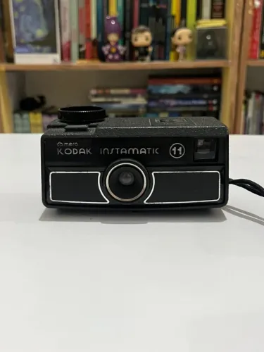 Câmera Kodak Instamatic 11 - ITEM DE COLECIONADOR - OBJETO DECORATIVO