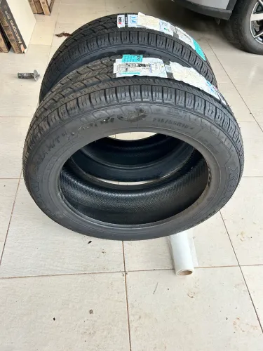 PNEUS XBRI 215/55/18