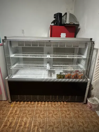 Vitrine refrigerada gelopar 