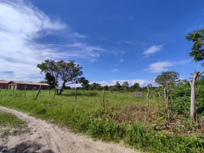 OPORTUNIDADE -LOTE DE ESQUINA 1.500M² A VENDA- R$28.000,00- CARAUBAS- CAUCAIA CE