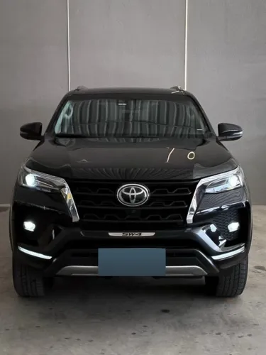 Toyota Hilux SW4 SRX 4X4 2.8 TDI 16V Dies. Aut. 2022