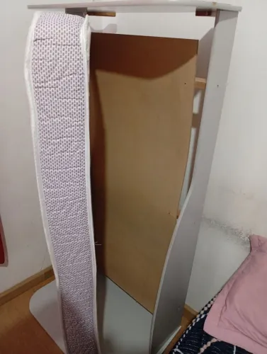 Vendo colchão de Mini cama infantil, dou a cama de brinde para quem ficar com o colchão.