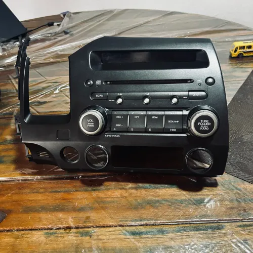 Rádio original New civic G8.