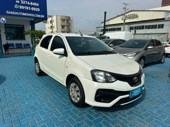 Toyota Etios X 1.3 Flex 16V 5P Mec. 2020