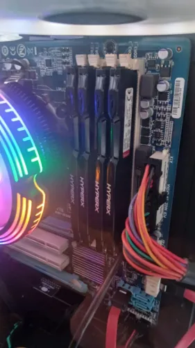Memoria Fury Hyperx 4x8= 32 Gigas 1600 MHz Informação Na Descrição,Leia Por Favor
