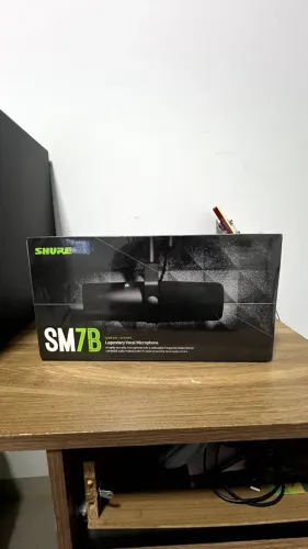 Microfone Shure SM7B Novo Lacrado