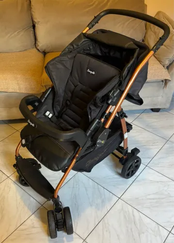 Carrinho de bebê Burigotto Rio K