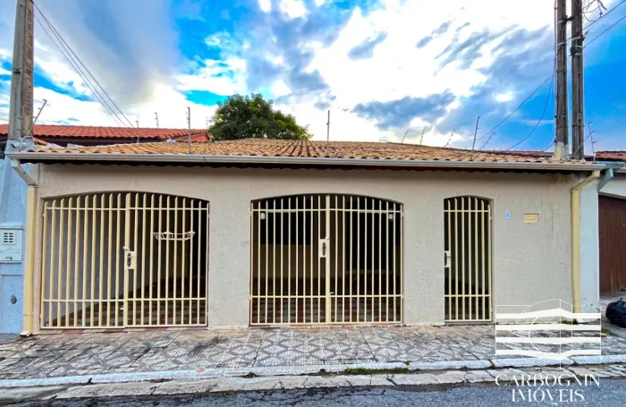 Casa á Venda e Locação no Jardim Caçapava em Caçapava