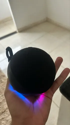Vendo Alexa - Nova sem marcas de uso