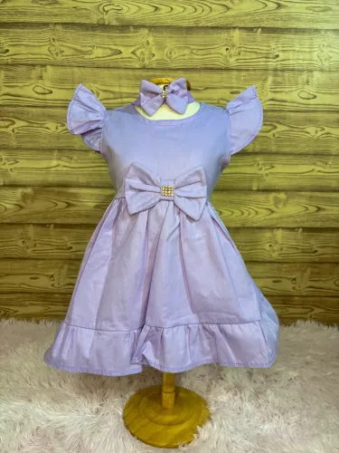 Promoção de roupa de bebê 4 a 8 meses